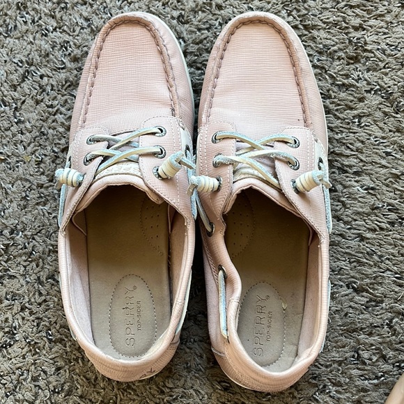 Sperry Shoes - Pink Sperry boat shoes